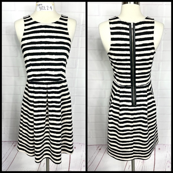 👗 |•THML•| Black & Beige Striped Fit & Flare Dress Size Small - Picture 1 of 4